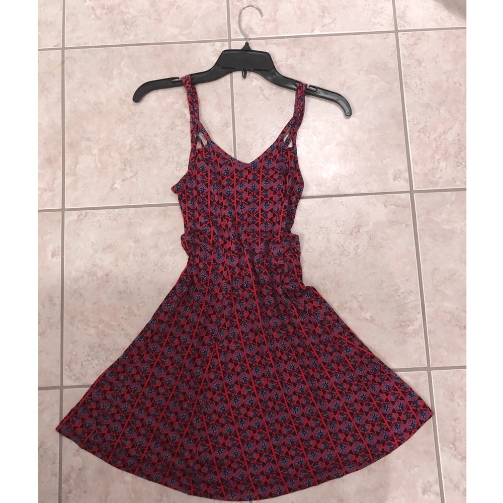 SALE ✨ Patterned Summer Short Dress w/ Straps